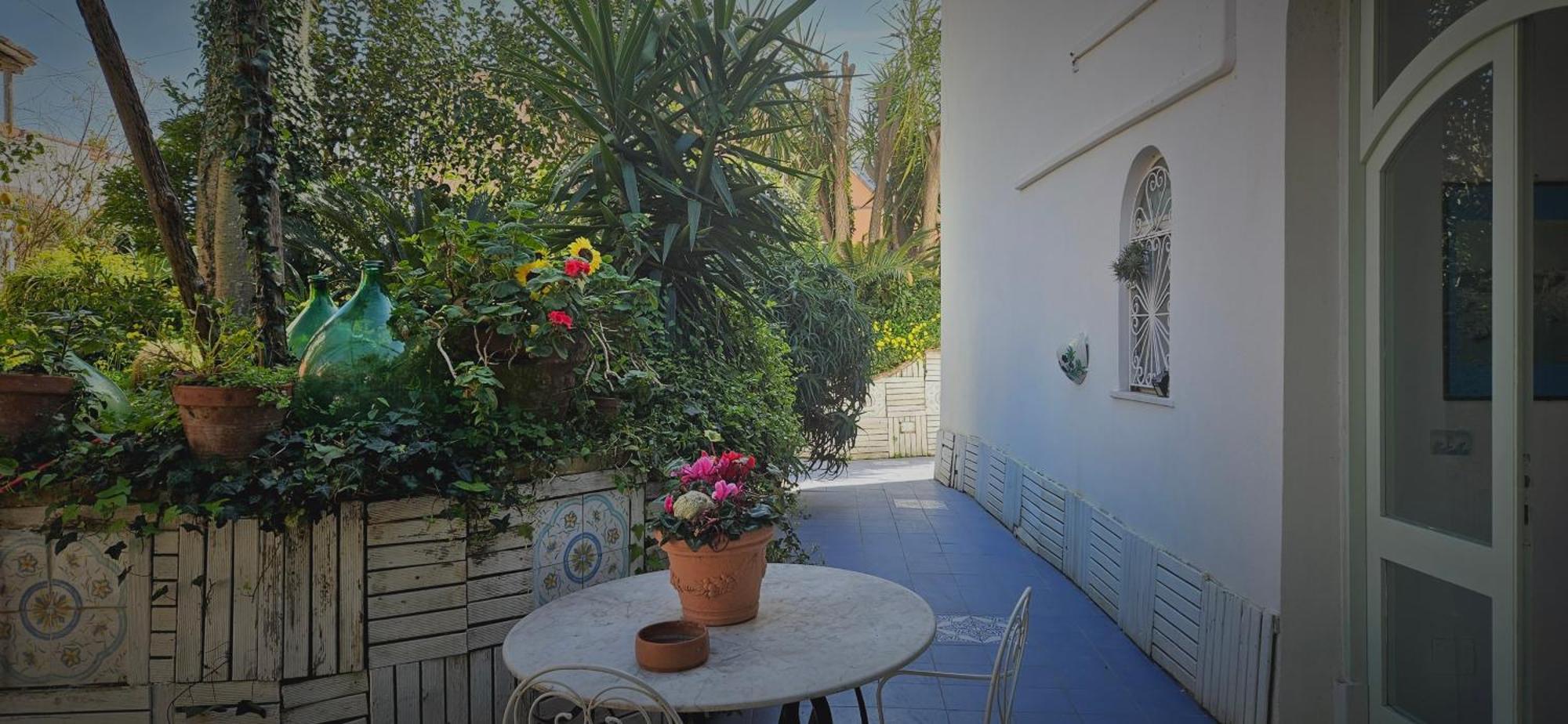 Piccolo Tirreno Hotel Residence Procida Esterno foto