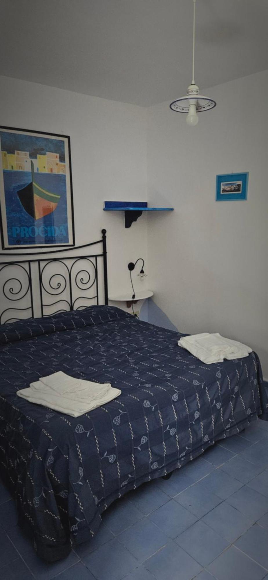 Piccolo Tirreno Hotel Residence Procida Esterno foto