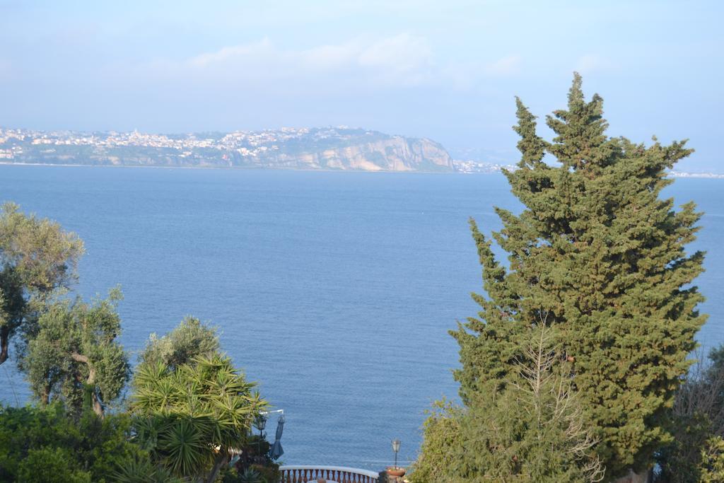 Piccolo Tirreno Hotel Residence Procida Esterno foto
